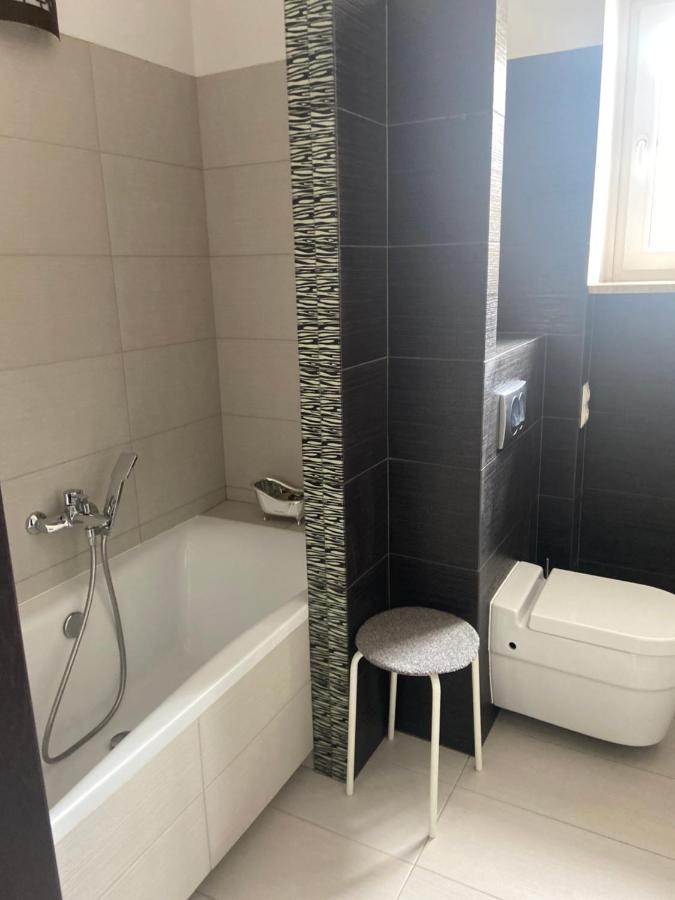 Apartament Centrum Msciwoja グディニャ エクステリア 写真